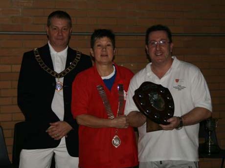 Paul Receiving Runner-up Sheild